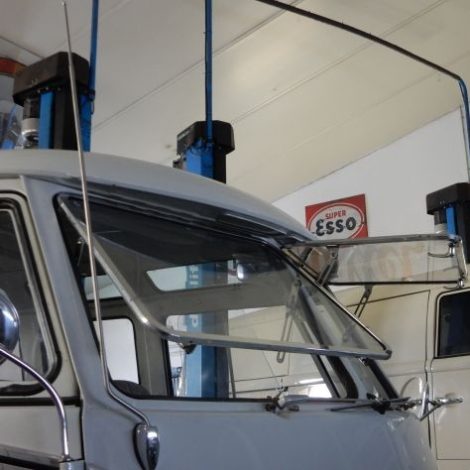 Scheibenservice am VW Bulli